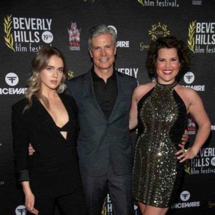 Who Are Stephanie Butler And Kildare Curtis? Meet Roan Curtis’s Parents: Family And Boyfriend